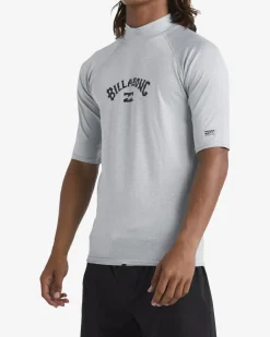 Arch Wave - T-shirt de surf de manga curta com UPF 50 para Homem