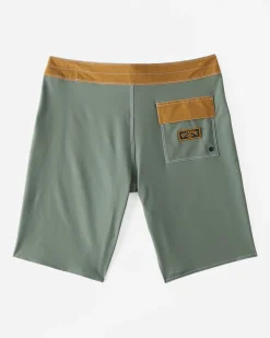 Core Lord Pro 20" - Cal&ccedil;&otilde;es de banho pelo joelho para Homem