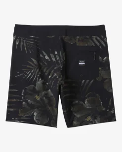 Pupukea Camo - Boardshorts de desempenho Airlite 19&rdquo; para Homem